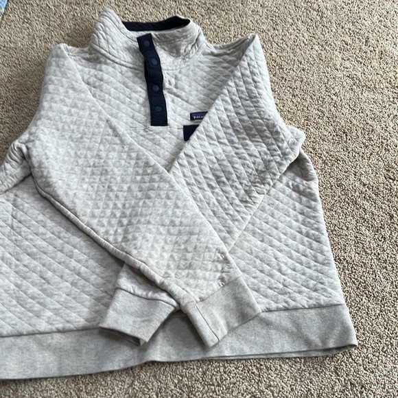 Patagonia large retool snap T quilted fleece jacket. - Picture 10 of 10